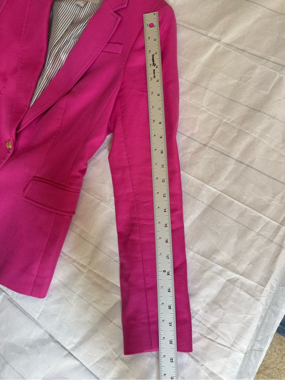 Banana Republic pink blazer with gold button, striped interior lining Petite - Picture 16 of 16
